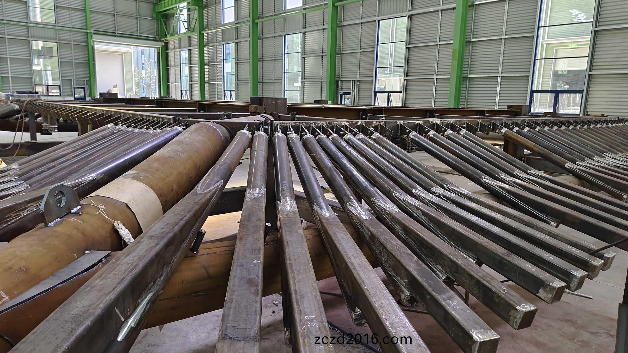 髣古(gu)鋼(gang)結構建築加工(gong)