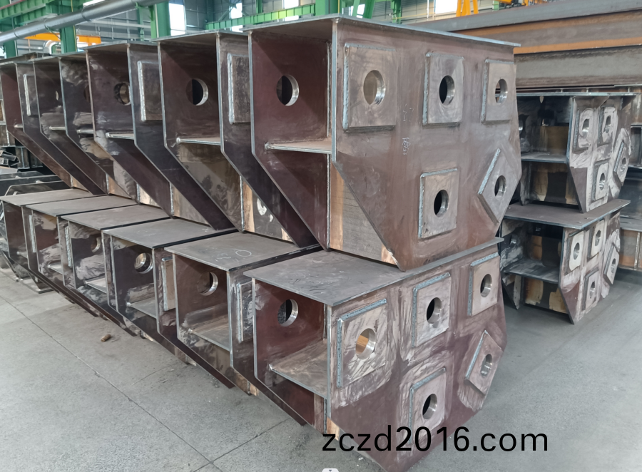 橋(qiao)樑掛(gua)籃(lan)項目加工(gong)