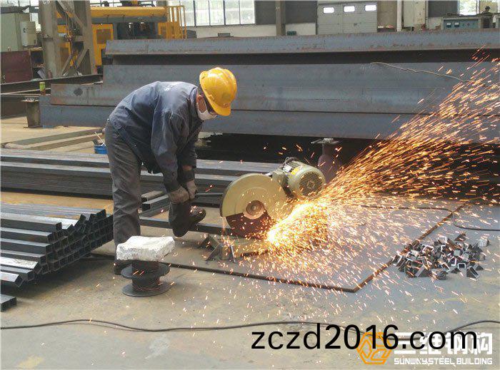 H型(xing)鋼(gang)結構(gou)加(jia)工(gong)廠傢