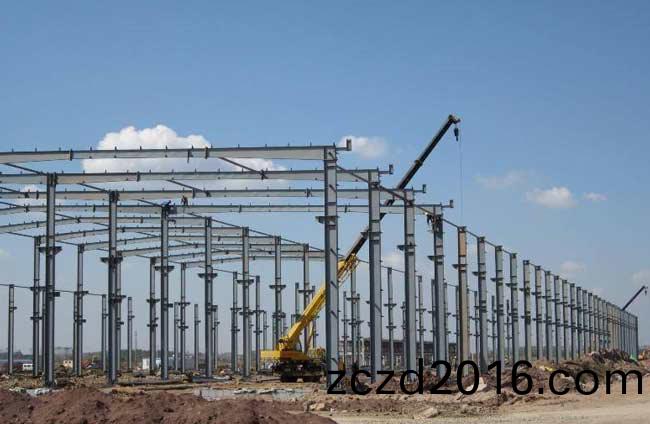 鋼(gang)結(jie)構(gou)廠房(fang)施(shi)工