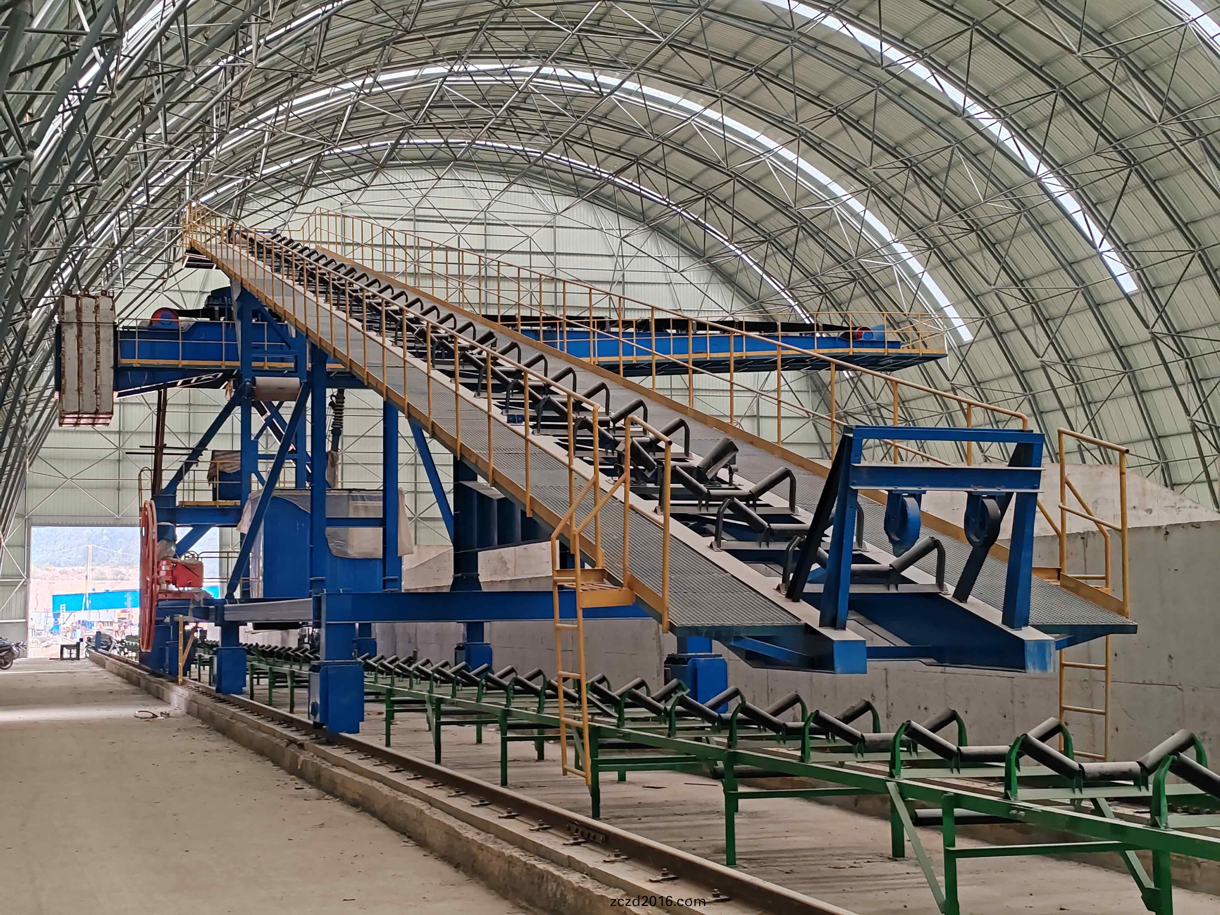 水(shui)泥廠輸送(song)支(zhi)架鋼(gang)結構(gou)